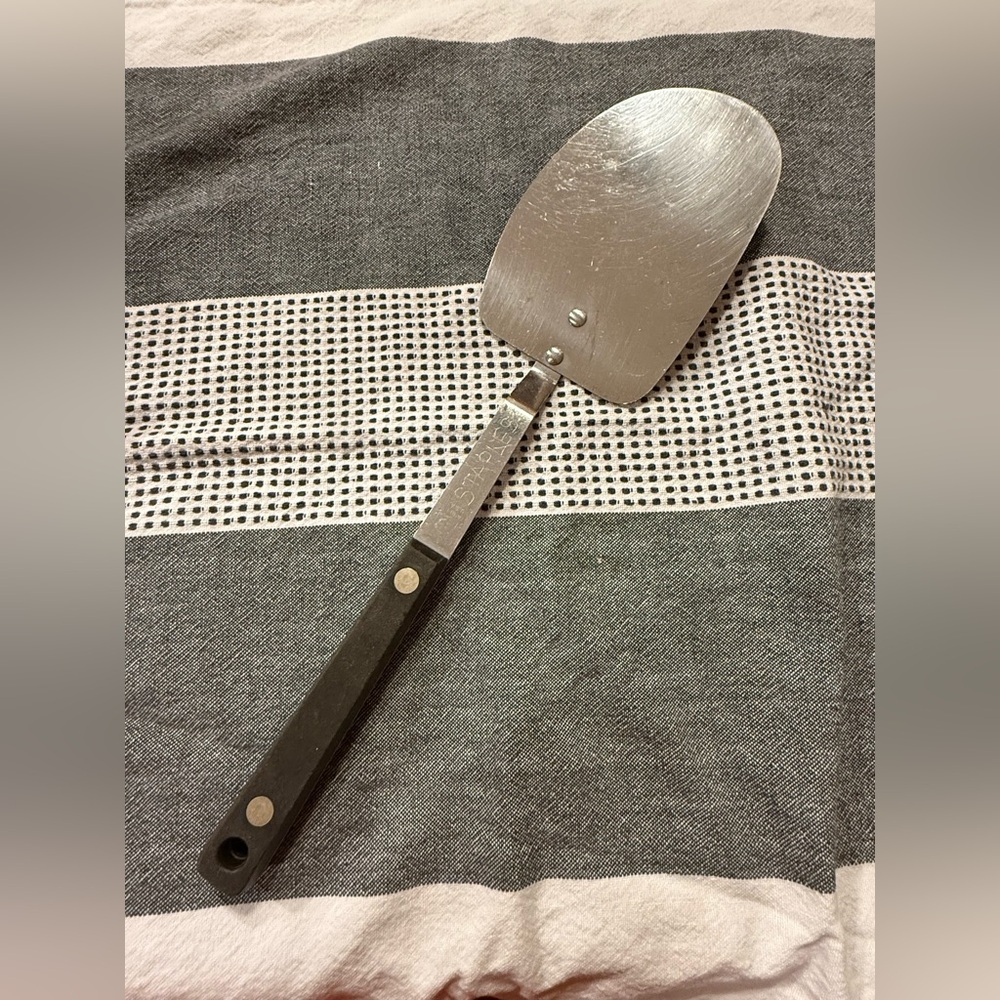 VINTAGE BI-COR STAINLESS USA SHORT HANDLE SOLID SPATULA FLIPPER ROUNDED END 12"